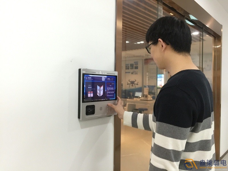 人臉識別門禁系統為什么比傳統門禁系統好？